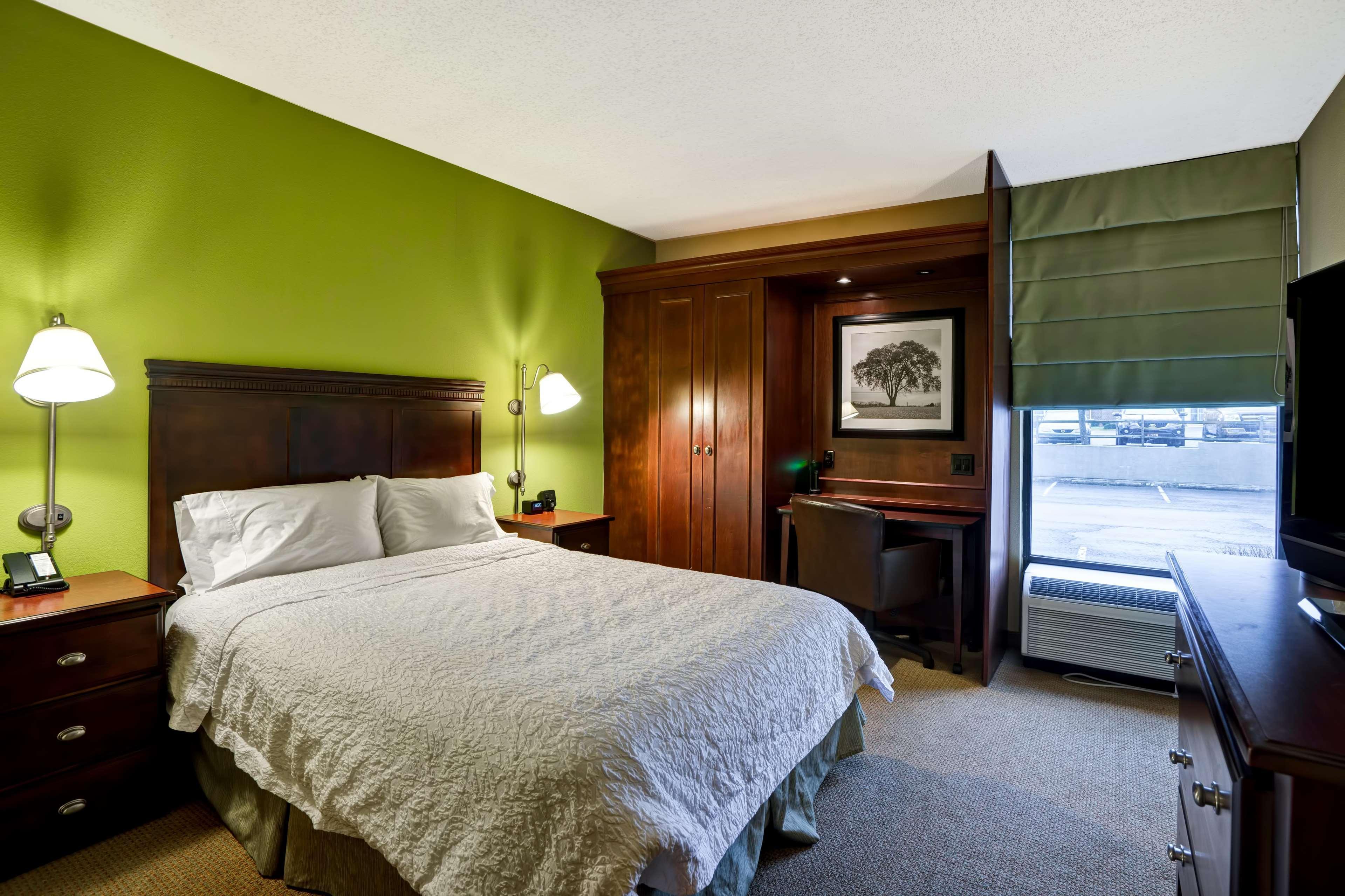 Hampton Inn Morgantown Extérieur photo