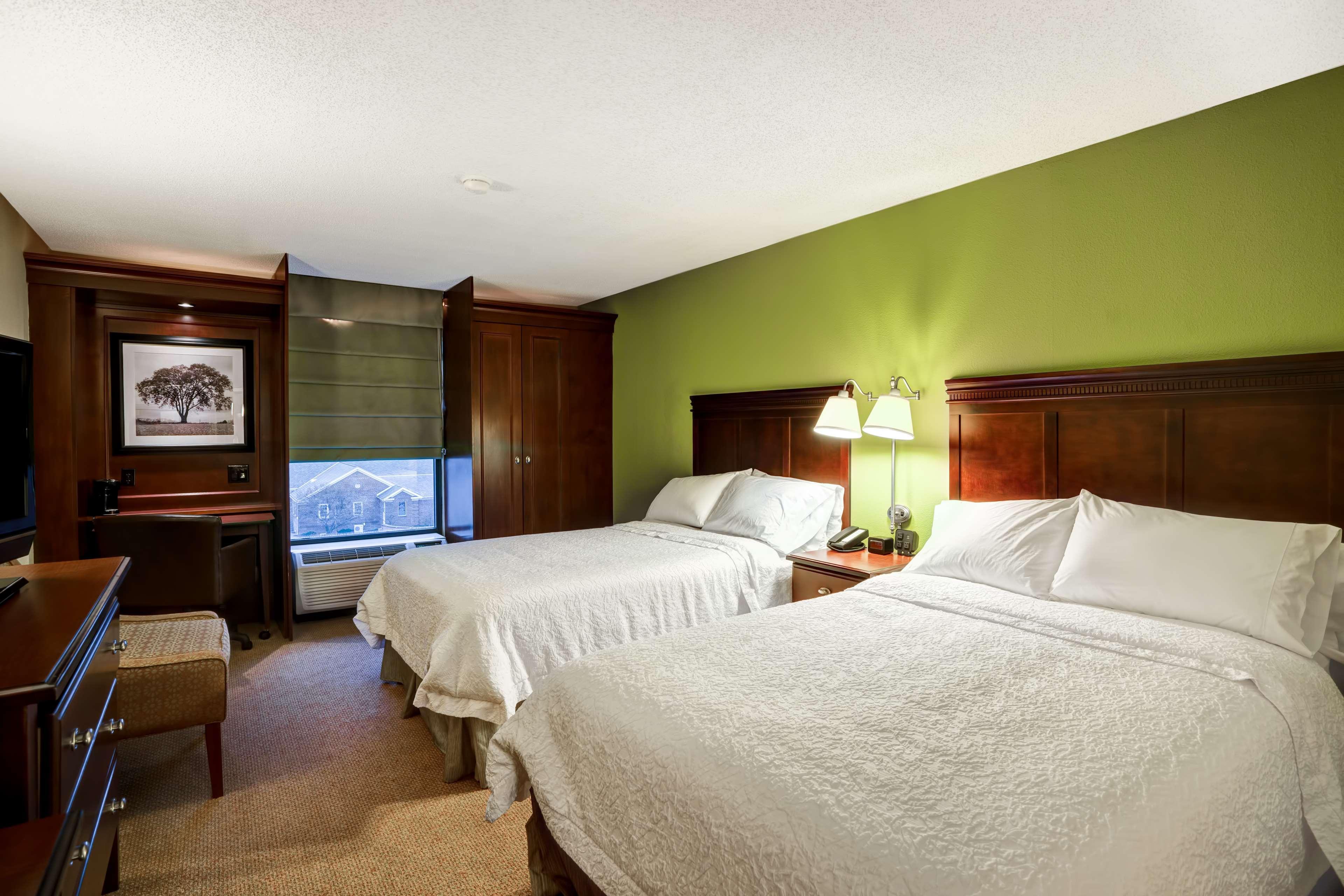 Hampton Inn Morgantown Extérieur photo