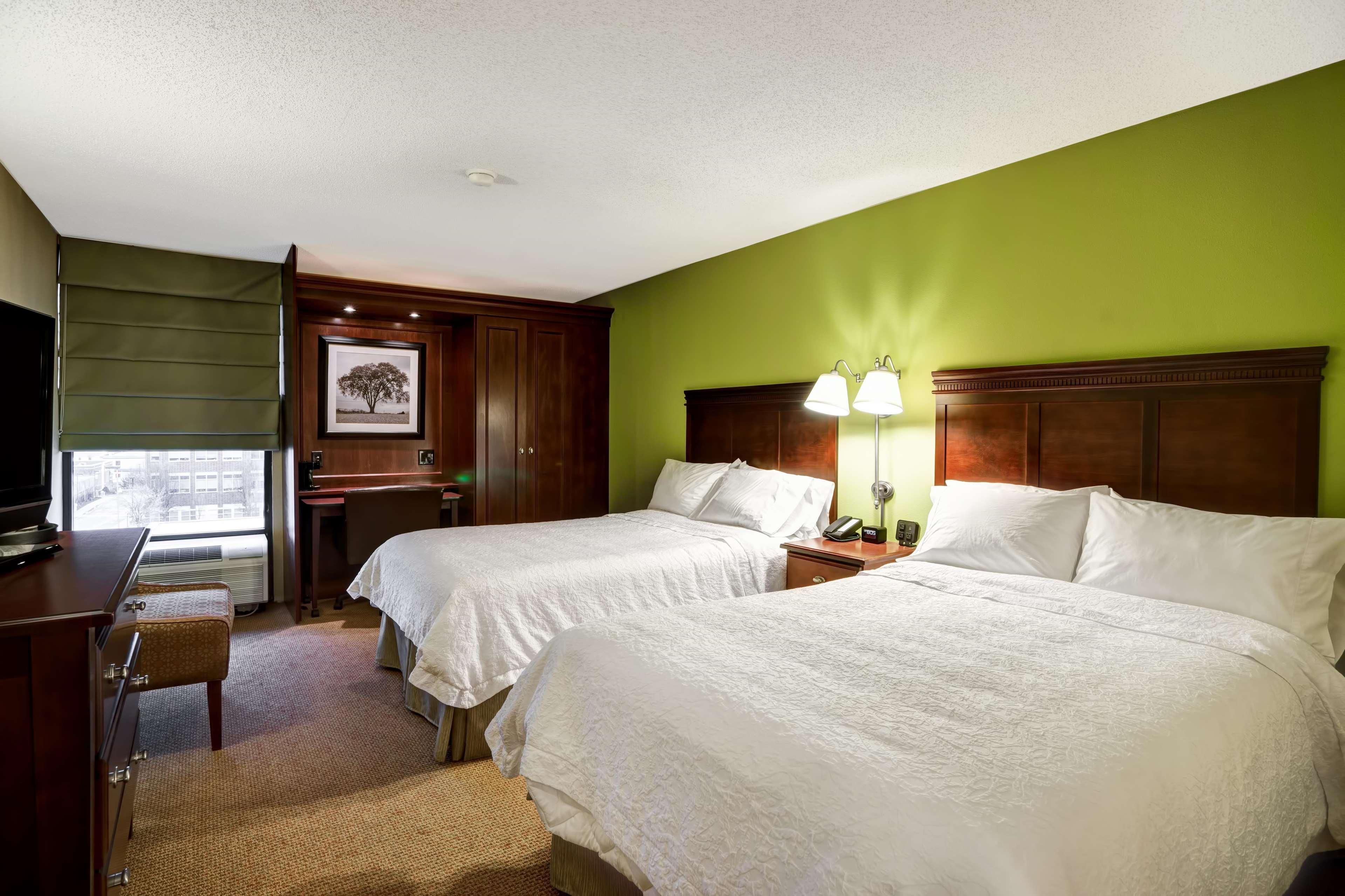 Hampton Inn Morgantown Extérieur photo