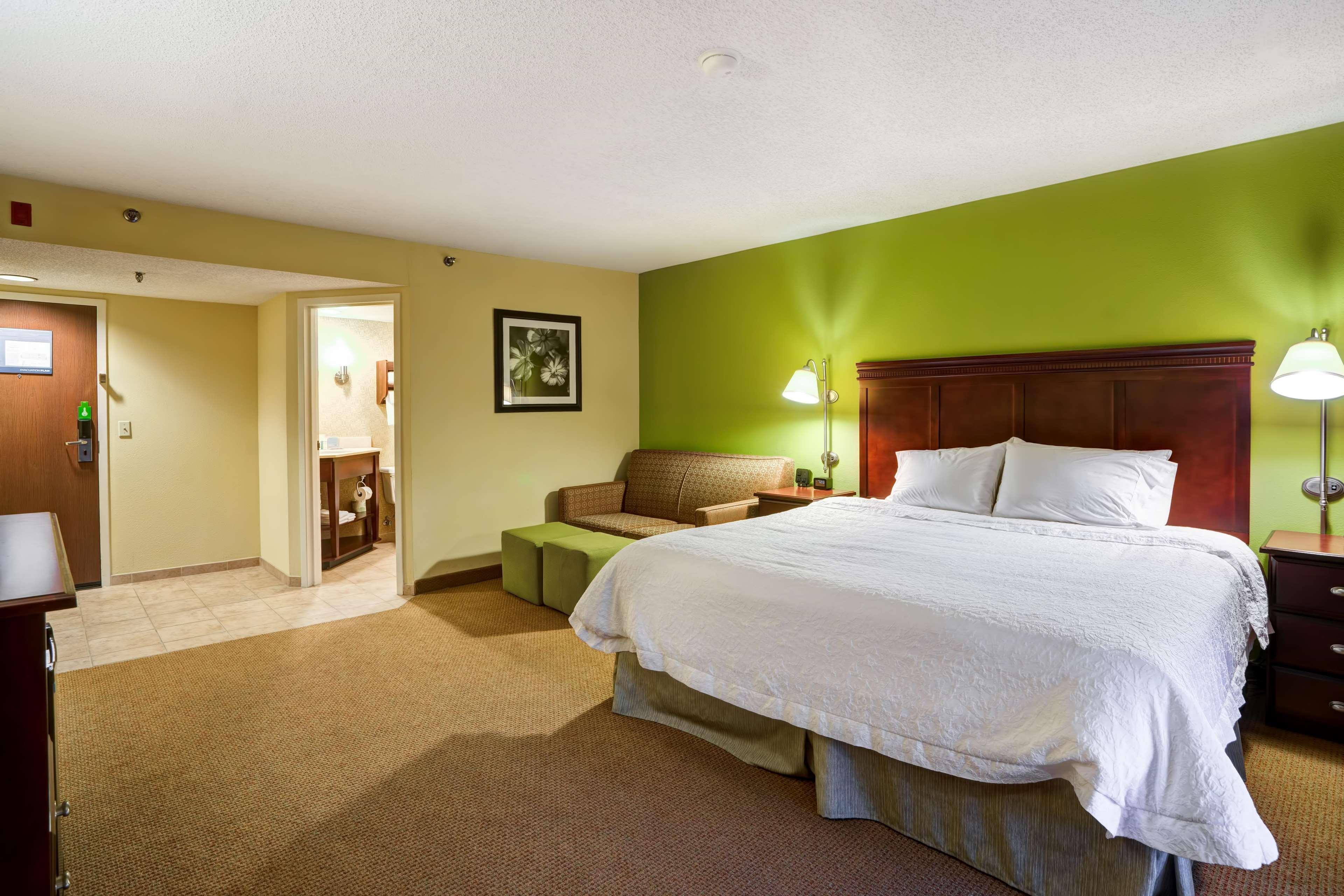 Hampton Inn Morgantown Extérieur photo