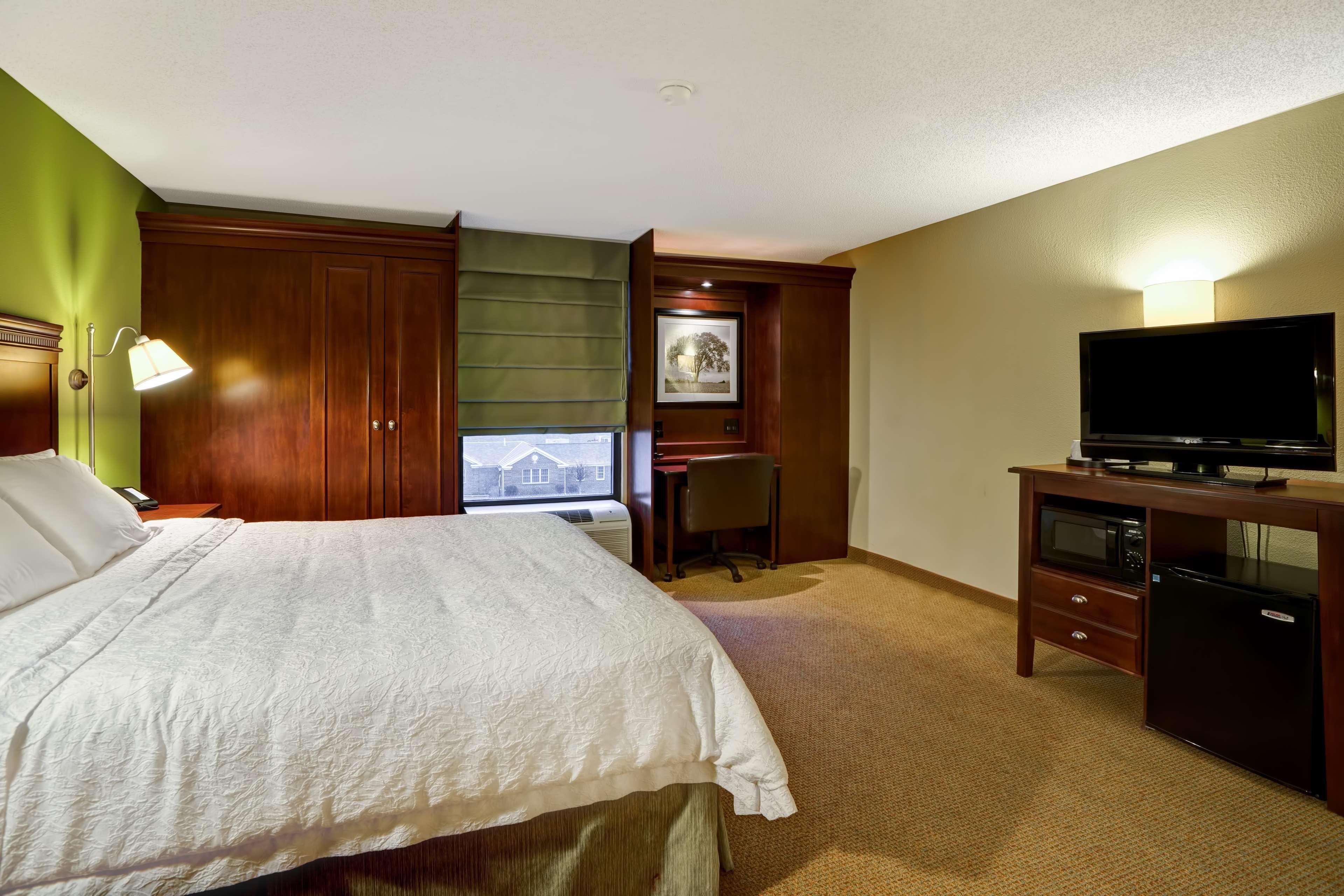 Hampton Inn Morgantown Extérieur photo