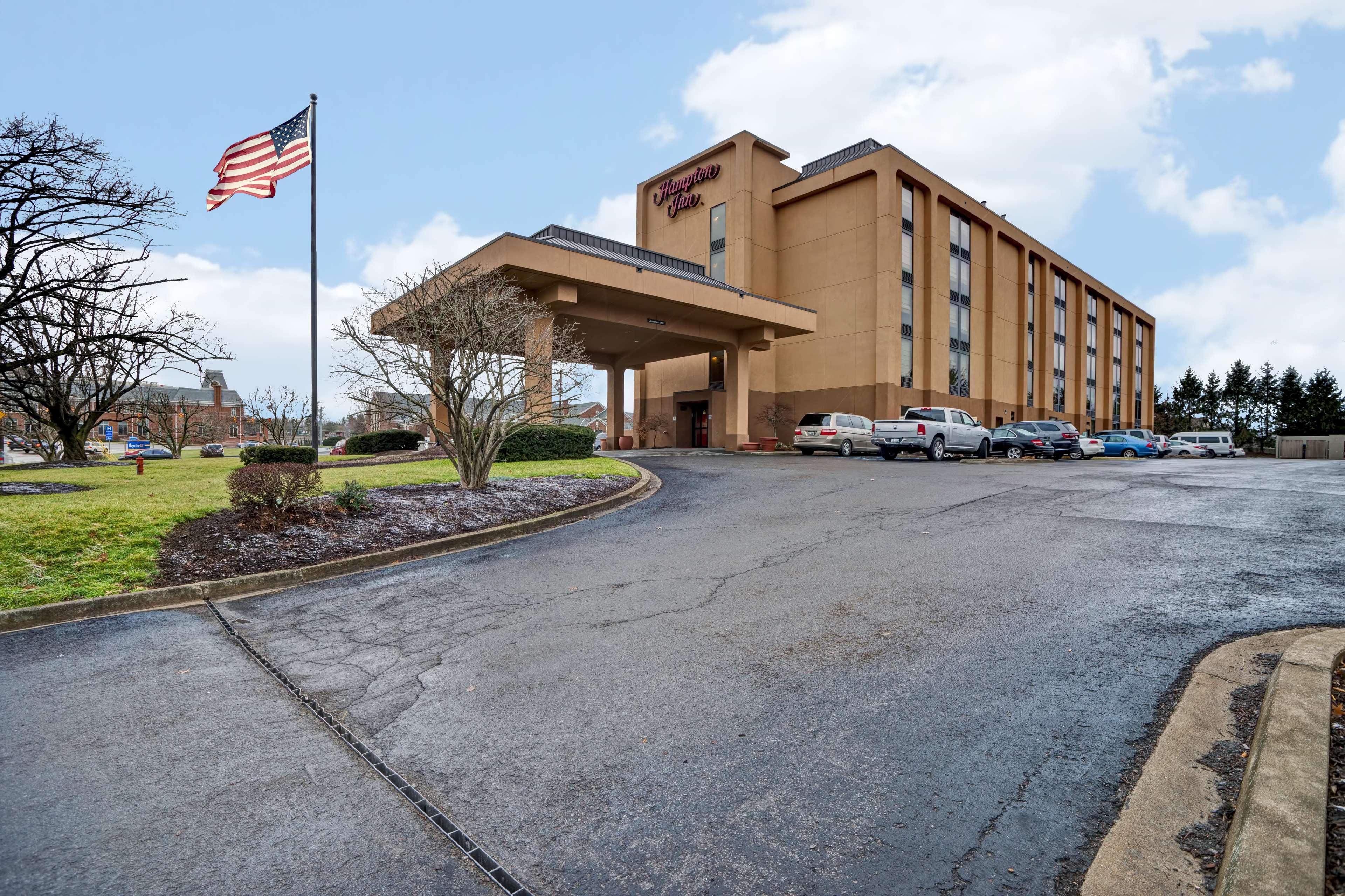 Hampton Inn Morgantown Extérieur photo