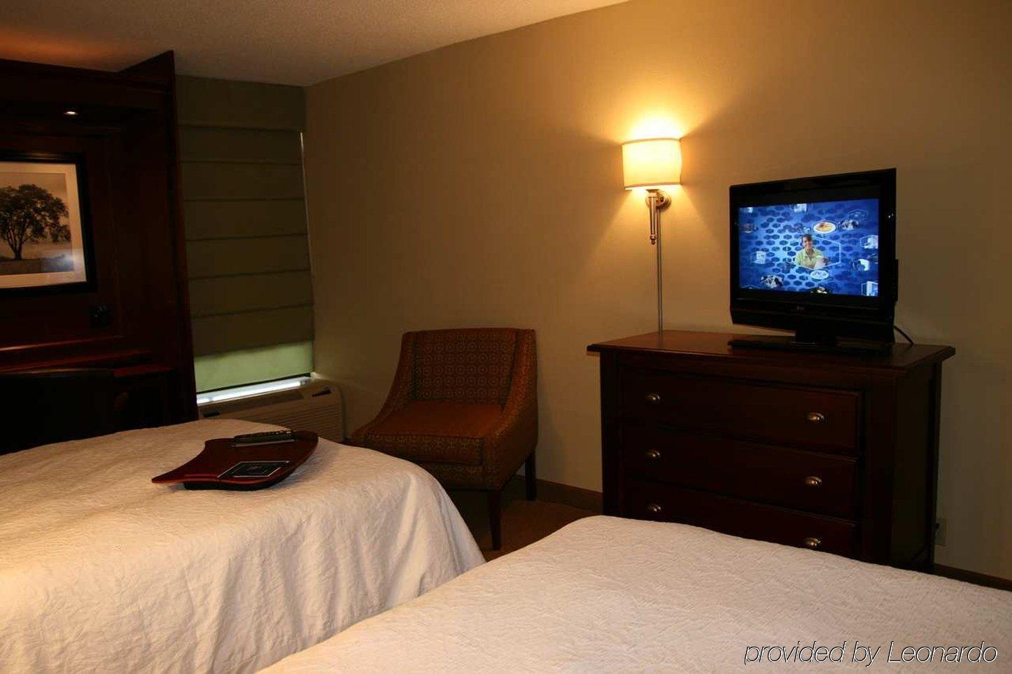 Hampton Inn Morgantown Chambre photo