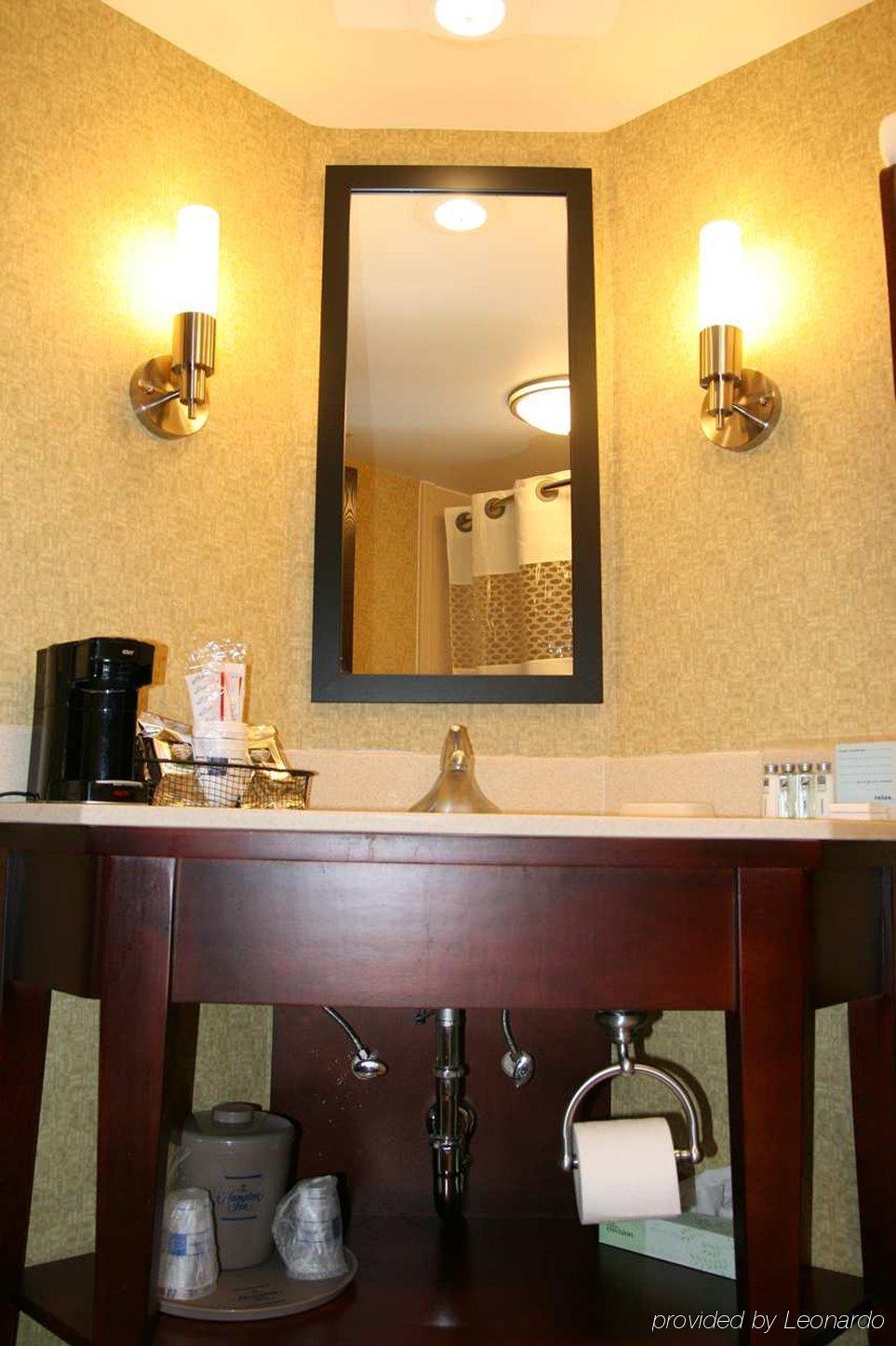 Hampton Inn Morgantown Chambre photo